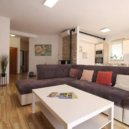 Apartman Vlado 2266 *