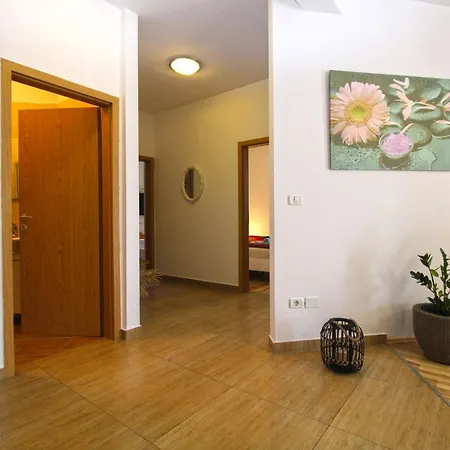 Vlado 2266 Apartment