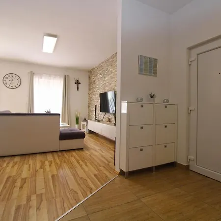 Vlado 2266 Apartment *